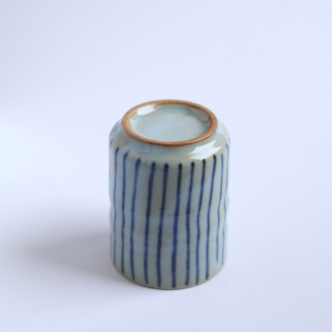 Japanese tea cup (yunomi)