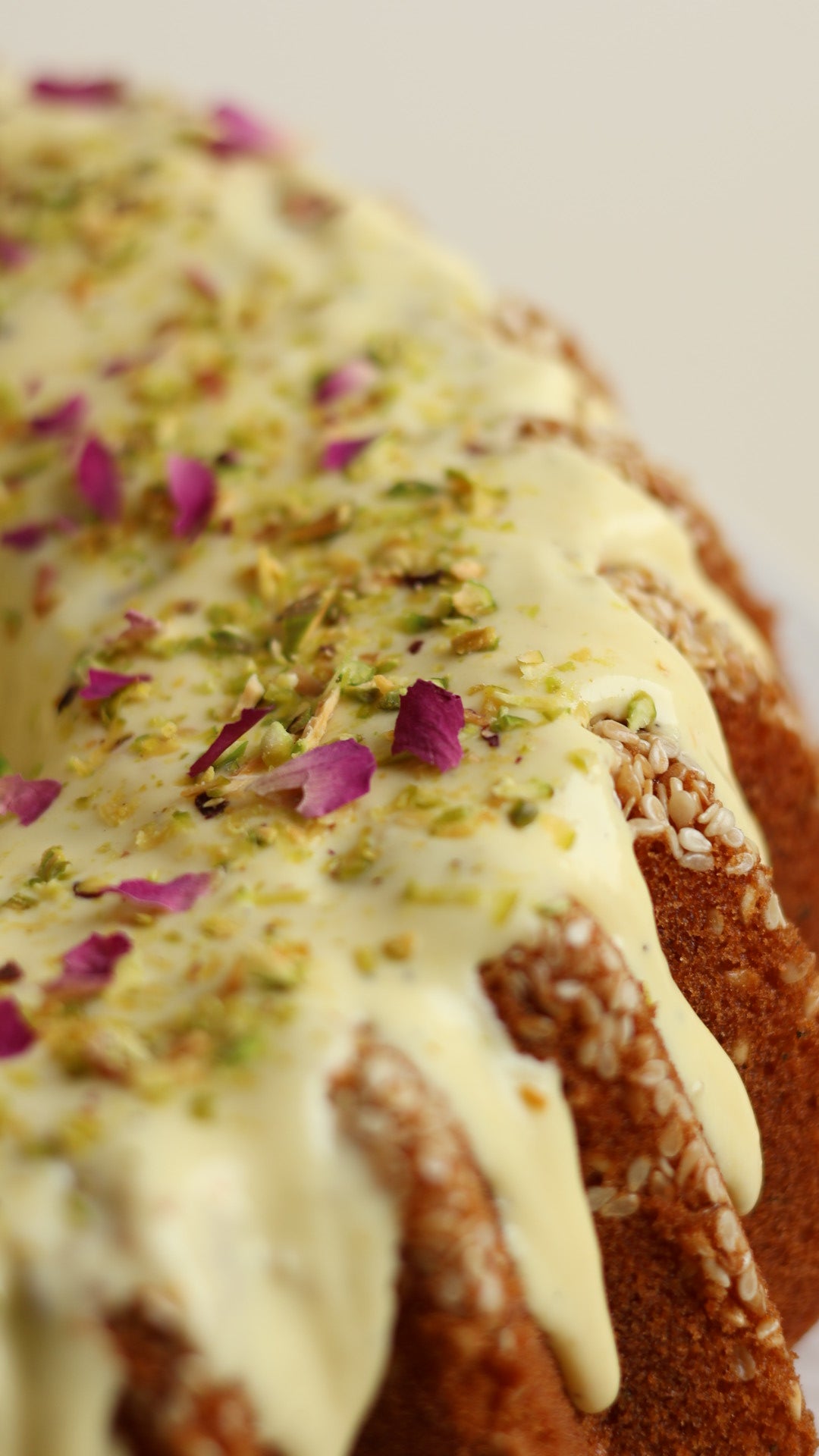 Oqaily cake